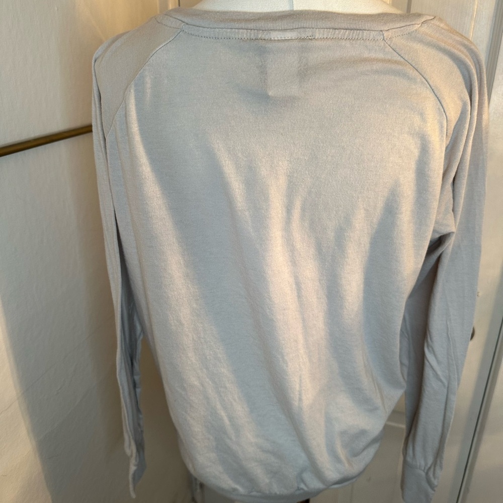 Stylish Gray and Gold Owl Long Sleeve Top - Picture 4 of 4